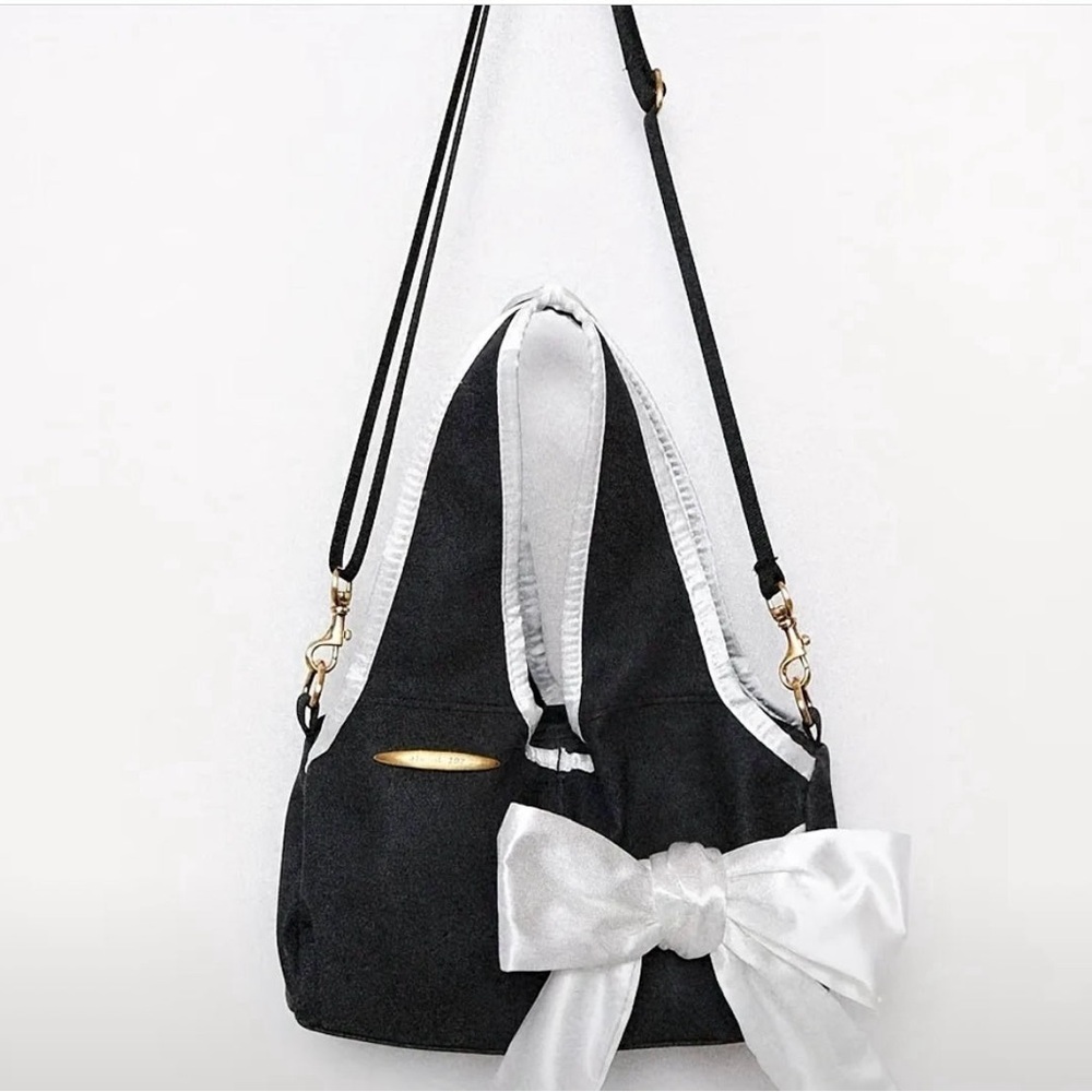 Chic Black and White Bow Women's Shoulder Bag